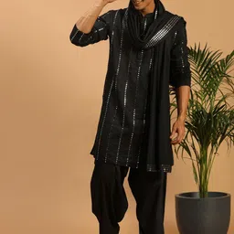 SHRESTHA BY VASTRAMAY Men Black Ethnic Motifs Embroidered Mirror Work Kurta with Patiala & With Dupatta-image-58