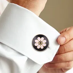 House of Pataudi Men Gold-Plated Floral Round Shape Cufflinks-31