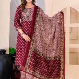 Angkor Women Maroon Pure Cotton With Dupatta-picture-6