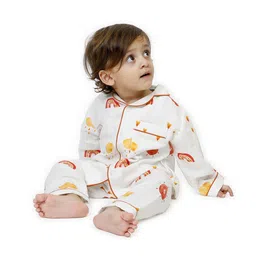 Snuggly Spaces Kids Printed Night suit-image-35