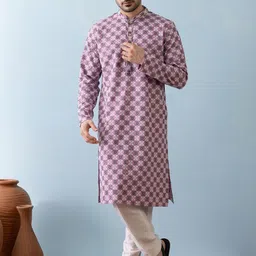 HERE&NOW Men Geometric Thread Work Kurta-image-92