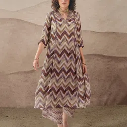 BAESD Women Printed Regular Kurta with Palazzos-image-38