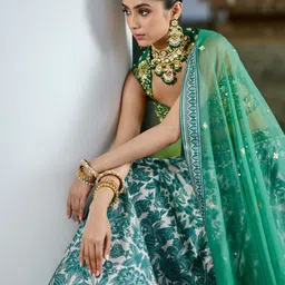 Rashika Sharma Embellished Sequinned Made to Measure Lehenga & Blouse With Dupatta image 5