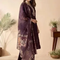 KALINI Ethnic Motifs Embroidered Thread Work Chanderi Silk Kurta With Trousers & Dupatta image 3