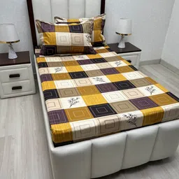 Pure Decor Mustard & Cream-Coloured Geometric 300 TC Single Bedsheet with 2 Pillow Covers-3