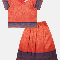 YOUNG BIRDS Girls Ethnic Motifs Sweetheart Neck Top With Skirt-image-45