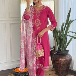VAAZI CREATOR Floral Embroidered Thread Work V-Neck Straight Kurta With Trousers & Dupatta-image-3