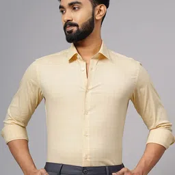 JADE BLUE Men Cutaway Collar Checked Cotton Slim Fit Casual Shirt-image-95