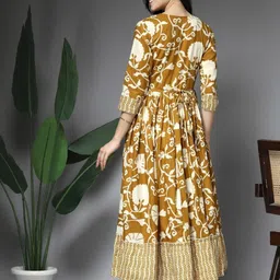 RANGEELO JAIPUR Women Ethnic Motifs Printed Tiered Maternity Fit & Flare Midi Dress-image-12