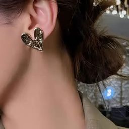 SUBHAGALANKAR Stainless Steel Gold-Plated Heart Shaped Studs image 5