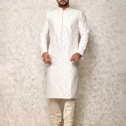 RANAK Men Flared Sleeves Thread Work Kurta-image-27
