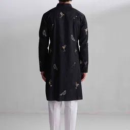 Agrajain Men Ethnic Motifs Embroidered Regular Sequinned Kurta with Pyjamas image 3