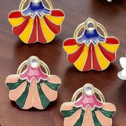 fabula Set Of 2 Floral Shaped Studs-40