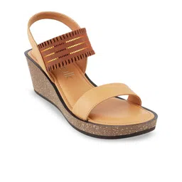 Catwalk Wedge Sandals with Buckles-31