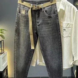Mast & Harbour Men Regular Fit Mid-Rise Slash Knee Heavy Fade Jeans-image-96