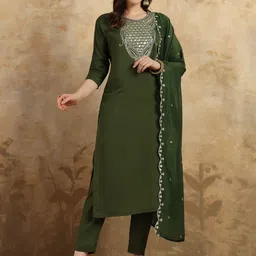 Divyadham Textiles Women Floral Embroidered Chanderi Silk Kurta with Trousers-picture-35