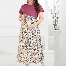 MomsBae Printed Maternity Nightdress-image-19