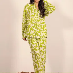 KAORI BY SHREYA AGARWAL Printed Shirt Collar Neck Shirt With Trousers Co-Ords-image-50