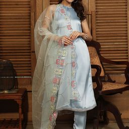 QISSA Women Solid Satin Kurta with Trousers & Dupatta-20