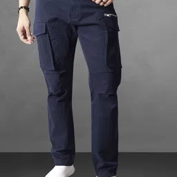 DIVISIVE Men Relaxed Straight Leg Easy Wash Cargos Trousers-image-7