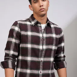 HIGHLANDER Men Grindle Flannel Textured Checked Casual Shirt-image-66