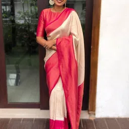 Quelea Woven Design Zari Pure Silk Banarasi Saree-image-93