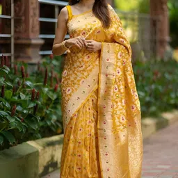 CANIZZARO Women Ethnic Motifs Woven Design Zari Banarasi Saree-picture-25