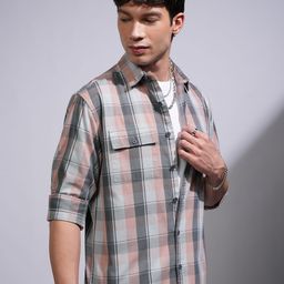 LOCOMOTIVE Men Spread Collar Checked Cotton Casual Shirt-image-61
