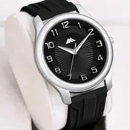 DOUBLERUN Men Dial & Straps Analogue Multi Function Watch H05NMT-52-5