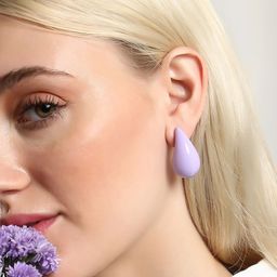 SOHI Teardrop Shaped Studs-18
