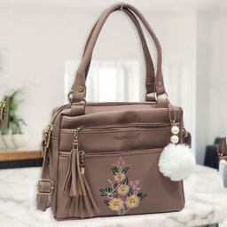 CANDY BAGS Women Floral Printed Structured Tasselled Shoulder Bag-image-91