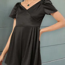 DressBerry V-Neck Basic Playsuit-image-93