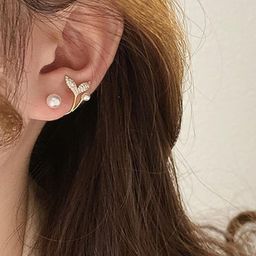 BEYTER Sterling Silver Classic Pearl Studs image 4