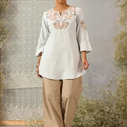 Lakshita Women Thread Work Floral Embroidered Cotton Short Kurti-picture-38