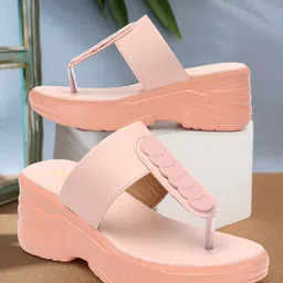 colo Women Wedges Sandal-picture-11