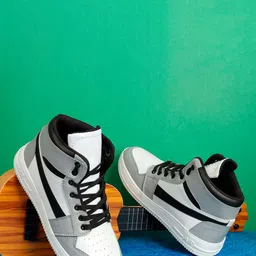 Overstar Men Colourblocked High-Top Round Toe Sneakers-48