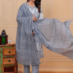 TANISHA Floral Printed V-Neck Pure Cotton Straight Kurta with Trousers & Dupatta-58