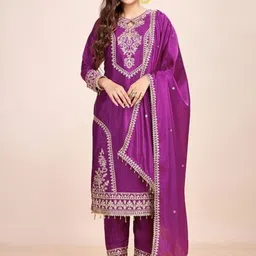 NARI DREAM Women Ethnic Motifs Embroidered Regular Kurta & Trousers With Dupatta-picture-49
