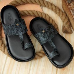 Bizazo Men White Flip Flops-25