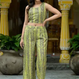 AKS Printed Top With Palazzo Co-Ords-25