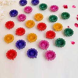 Aura 25Pcs Pink & Green Textured Diyas-image-21