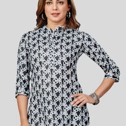 Saree Swarg Quirky Printed Kurti-picture-17