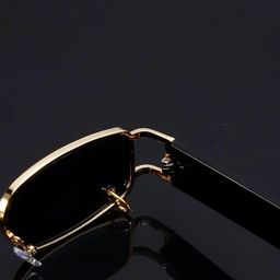 Trunks Unisex Rectangle Sunglasses with UV Protected Lens image 4
