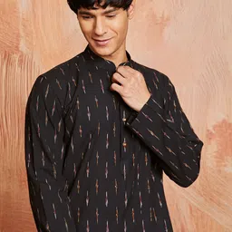 VASTRAMAY Abstract Printed Mandarin Collar Kurta With Trousers image 3