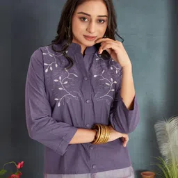 PEACH PIPER Floral Embroidered Mandarin Collar Shirt Style Pure Cotton Top-image-32