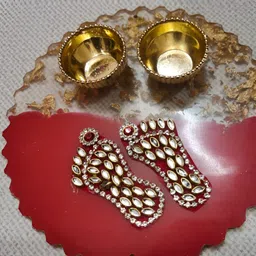 Nutts Red Resin Art Platter With Laksmi Foot & Roli Chawal Bowl-23
