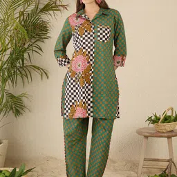 Indo Era Women Checked Regular Pure Cotton Kurta with Trousers-14