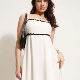 ESPYR By Tokyo Talkies Fit & Flare Midi Dress-picture-7