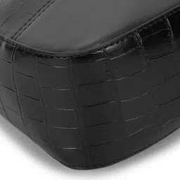 Fastrack Textured Structured Shoulder Bag image 4