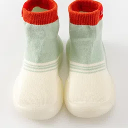 NESKA MODA Colorblocked White And Red Ankle Length Socks-56